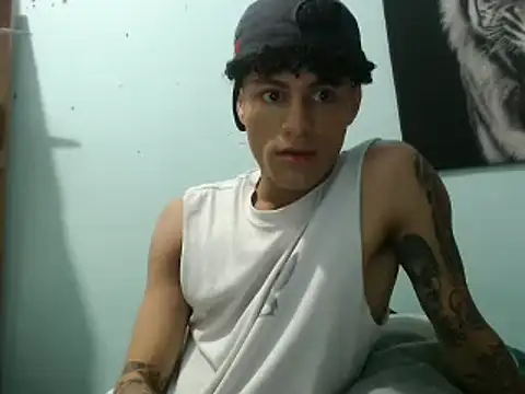 Snapshot of dany_hardy chatting on 02-15-25, 01:10 dany hardy online show from 02-15-25, 01:10