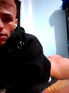 Snapshot of dany_hardy chatting on 09-14-25, 06:34 dany hardy online show from 09-14-25, 06:34