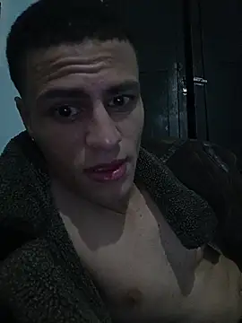 Snapshot of dany_hardy chatting on 11-12-25, 02:34 dany hardy online show from 11-12-25, 02:34