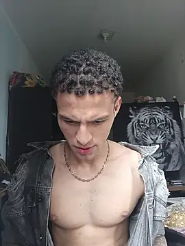 Snapshot of dany_hardy chatting on 01-12-26, 02:55 dany hardy online show from 01-12-26, 02:55