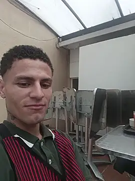 Snapshot of dany_hardy chatting on 02-06-26, 07:39 dany hardy online show from 02-06-26, 07:39