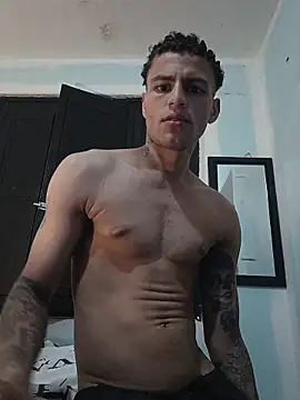 Snapshot of dany_hardy chatting on 02-27-26, 03:06 dany hardy online show from 02-27-26, 03:06