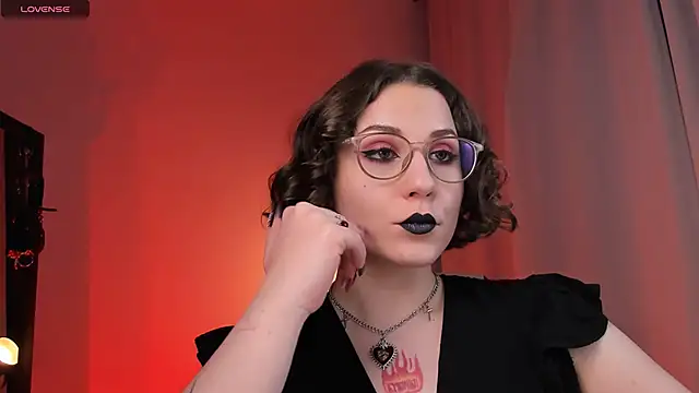 Snapshot of Eva_Moss_ chatting on 02-22-25, 12:49 Eva Moss online show from 02-22-25, 12:49