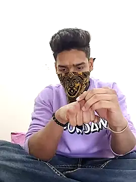 13horny13 online show from 02-04-25, 06:14