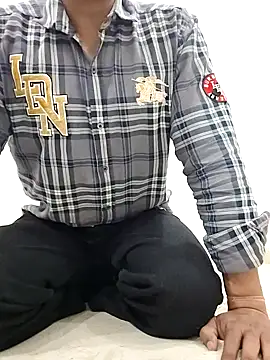 13horny13 online show from 03-05-25, 12:00