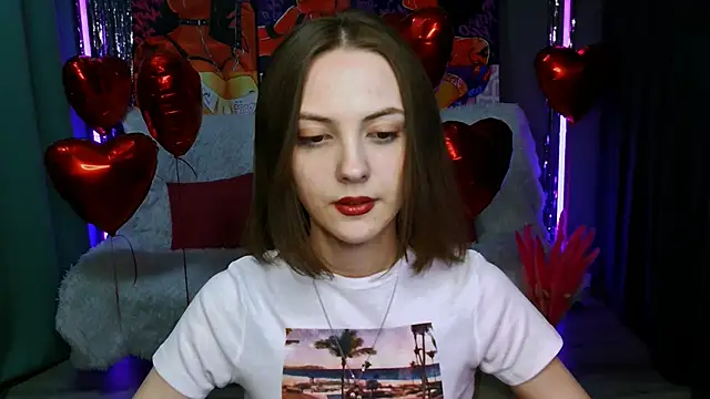 Snapshot of JesssWalker chatting on 02-25-25, 05:04 JesssWalker online show from 02-25-25, 05:04