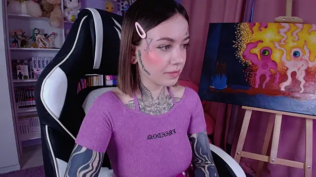 Snapshot of Catharsisi chatting on 02-15-25, 03:06 Catharsisi online show from 02-15-25, 03:06