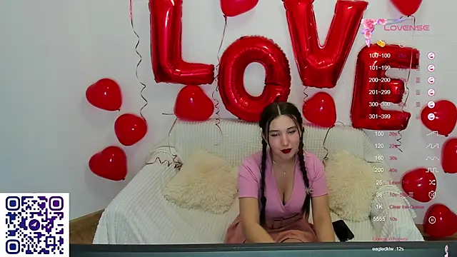 Snapshot of anna_elfi chatting on 02-12-25, 12:55 anna elfi online show from 02-12-25, 12:55