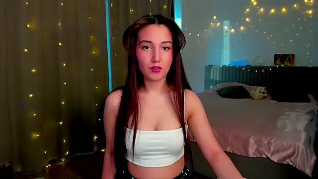 anna elfi online show from 12-15-25, 07:12