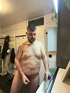 Mike3821 online show from 03-18-26, 04:26