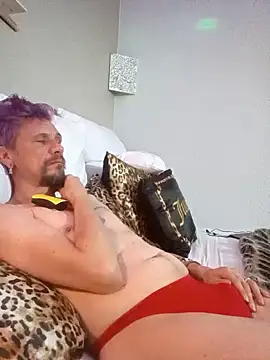 Snapshot of AQuickPhyx chatting on 03-02-25, 03:45 AQuickPhyx online show from 03-02-25, 03:45