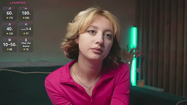 Snapshot of milasmiu chatting on 02-12-25, 06:09 milasmiu online show from 02-12-25, 06:09