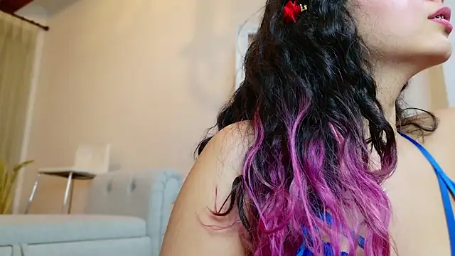 Snapshot of SelenaBlumX chatting on 02-05-25, 12:10 SelenaBlumX online show from 02-05-25, 12:10