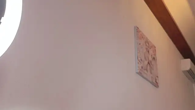 Snapshot of SelenaBlumX chatting on 11-17-25, 09:31 SelenaBlumX online show from 11-17-25, 09:31