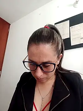 CHARLOTTE 1711 online show from 01-22-25, 04:44