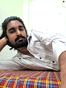 Snapshot of lusty_male69 chatting on 07-05-26, 06:31 lusty male69 online show from 07-05-26, 06:31