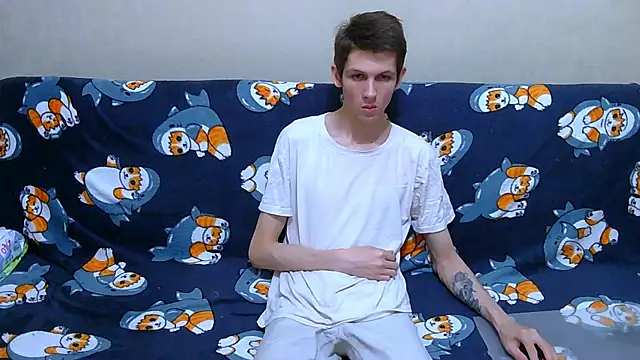 Lester Broo online show from 07-02-26, 03:23