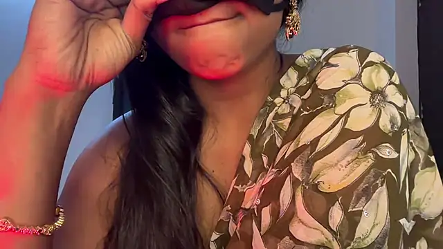 Snapshot of Anu--Telugu chatting on 04-23-26, 10:25 Anu--Telugu online show from 04-23-26, 10:25