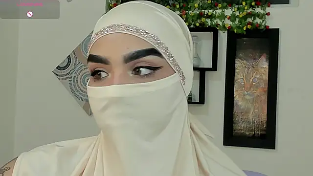 Maissa Alabi online show from 10-19-25, 09:59