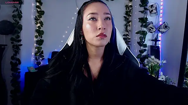 Snapshot of victoria_ricci_a chatting on 10-07-25, 03:36 victoria ricci a online show from 10-07-25, 03:36