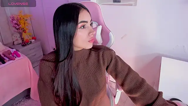 Snapshot of tamy_xoo chatting on 03-13-25, 08:32 tamy xoo online show from 03-13-25, 08:32