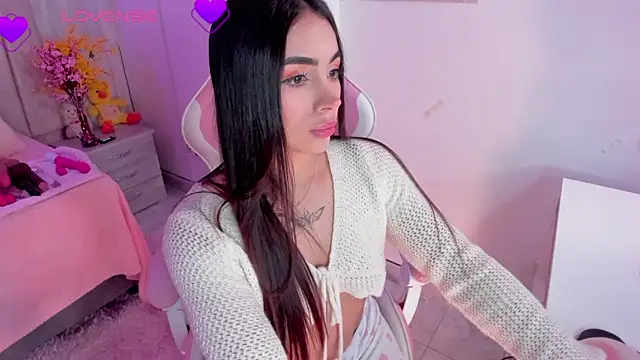 Snapshot of tamy_xoo chatting on 03-16-25, 08:54 tamy xoo online show from 03-16-25, 08:54