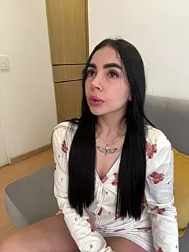 Snapshot of tamy_xoo chatting on 01-11-26, 05:29 tamy xoo online show from 01-11-26, 05:29