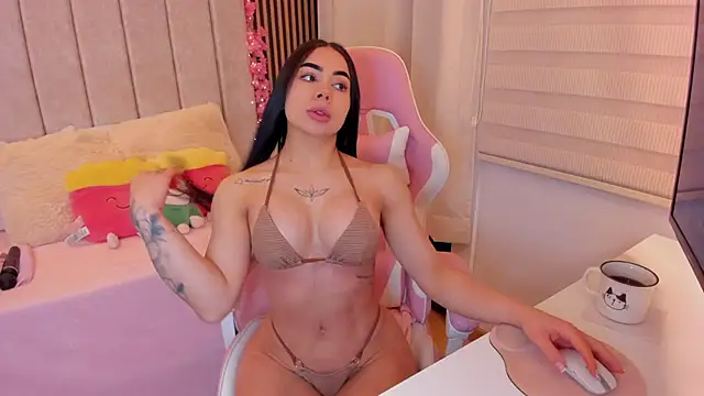 Snapshot of tamy_xoo chatting on 03-16-26, 08:35 tamy xoo online show from 03-16-26, 08:35