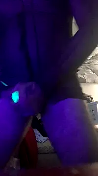 Snapshot of 1badfucka chatting on 01-19-25, 02:04 1badfucka online show from 01-19-25, 02:04