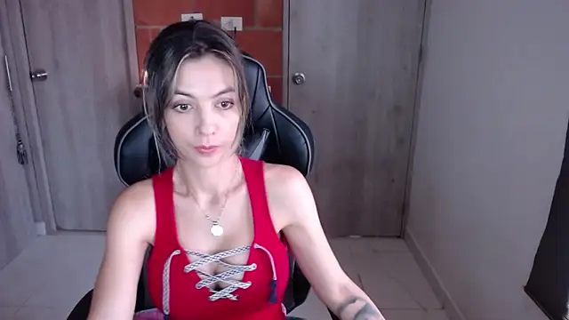 Princezzlove3 online show from 02-01-25, 02:34