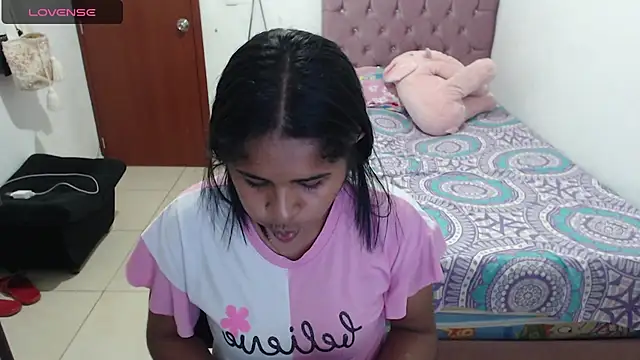 july-feria online show from 01-14-25, 10:34