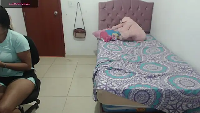 july-feria online show from 01-28-25, 08:36