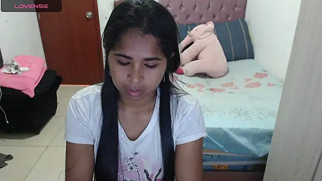 july-feria online show from 09-19-25, 05:24