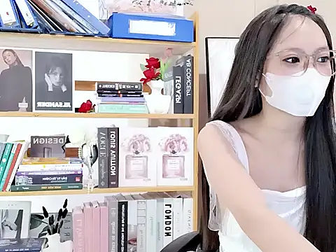 Snapshot of Lush-Office chatting on 02-07-26, 02:48 Lush-Office online show from 02-07-26, 02:48