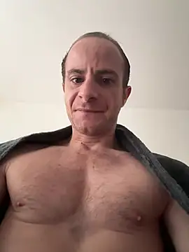 Snapshot of VicesVersa chatting on 02-28-25, 09:04 VicesVersa online show from 02-28-25, 09:04