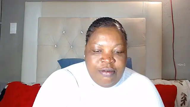 omalicha98 online show from 06-05-26, 07:36