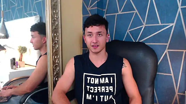 Snapshot of BrandonColee chatting on 01-23-25, 06:35 BrandonColee online show from 01-23-25, 06:35