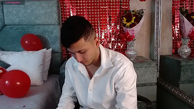 Snapshot of BrandonColee chatting on 02-14-25, 01:18 BrandonColee online show from 02-14-25, 01:18