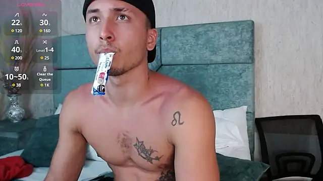 Snapshot of BrandonColee chatting on 03-09-25, 03:05 BrandonColee online show from 03-09-25, 03:05