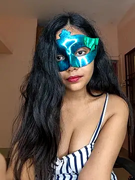 Snapshot of Babbyy_doll chatting on 10-13-25, 11:10 Babbyy doll online show from 10-13-25, 11:10