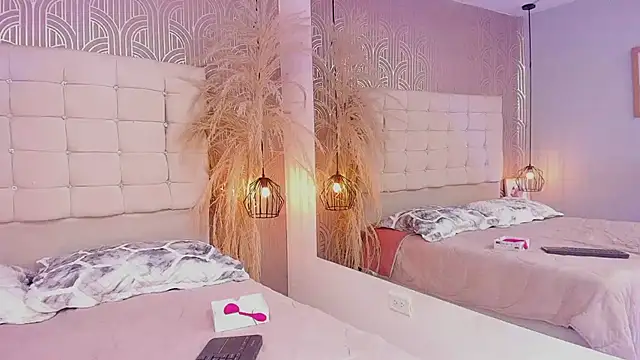 victoriapalmerfg online show from 01-26-25, 05:23