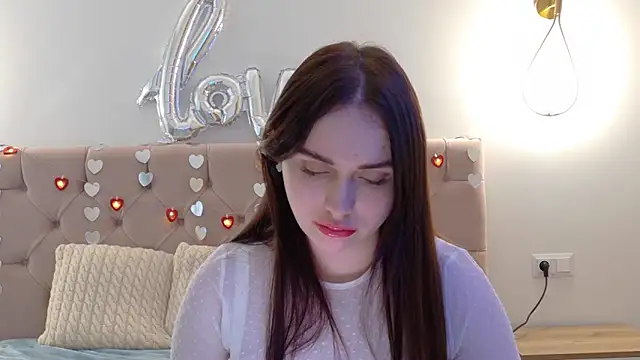 Lilliana Moon online show from 02-21-25, 12:28