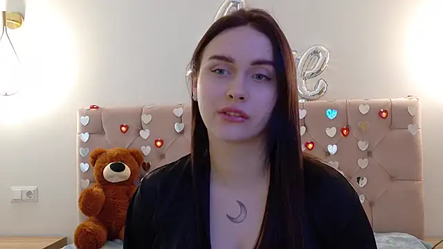 Lilliana Moon online show from 02-26-25, 09:21