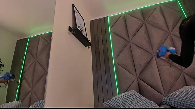 SabrinaSpell  online show from 11-29-25, 11:46