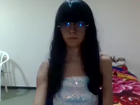 ChloeRaccoon online show from 04-25-26, 03:53