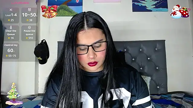 Snapshot of Antonellaa_111 chatting on 12-15-25, 07:23 Antonellaa 111 online show from 12-15-25, 07:23