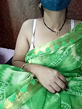 Snapshot of namitahot chatting on 12-16-25, 03:17 namitahot online show from 12-16-25, 03:17