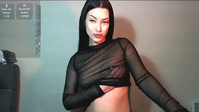 Snapshot of Lola_fox282 chatting on 02-23-25, 07:17 Lola fox282 online show from 02-23-25, 07:17