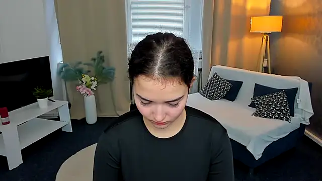 AmeliaLoveee online show from 01-18-25, 11:21