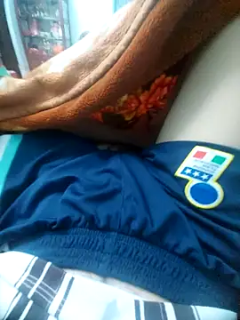 KisSsu online show from 02-21-26, 01:12